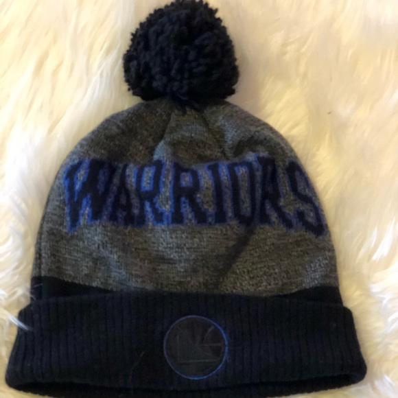 Mitchell & Ness Other - Golden State Warriors Pom Cuffed Knit Beanie